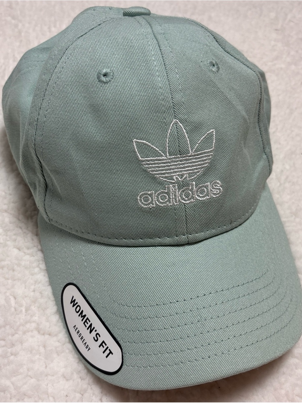 Authentic Adidas Originals Relaxed Fit Strapback Woman’s Fit Areo Ash Green NWT
